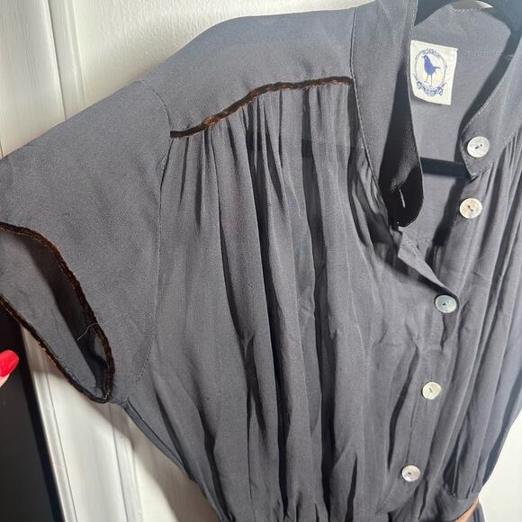 Robin Gray 100% Silk Crepe Button Front Dress Size 4 - Picture 4 of 10